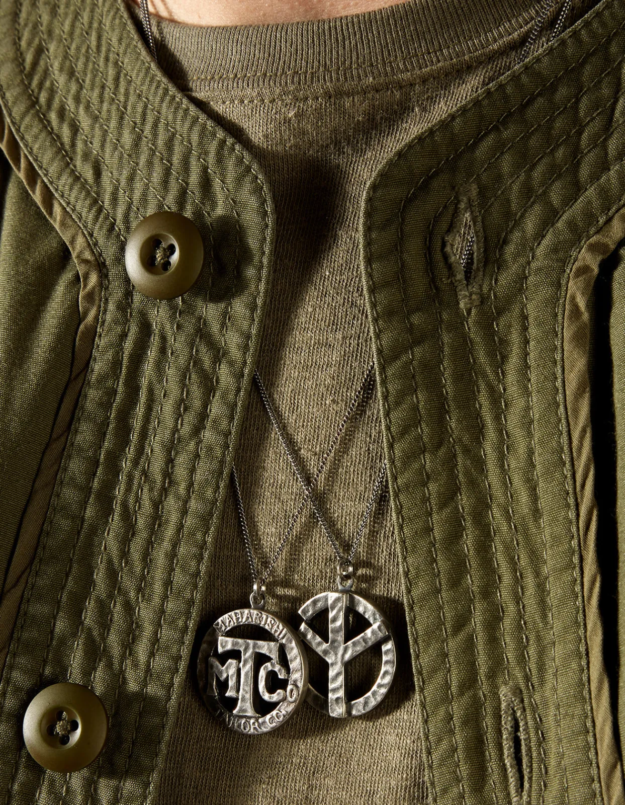 Lifestyle*Maharishi 9365 Cud War U0026 Peace Pendant · Hallmarked Silver